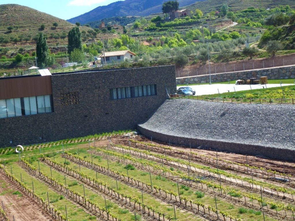 Revestimiento de bodega Proelio en Nalda, Rioja
