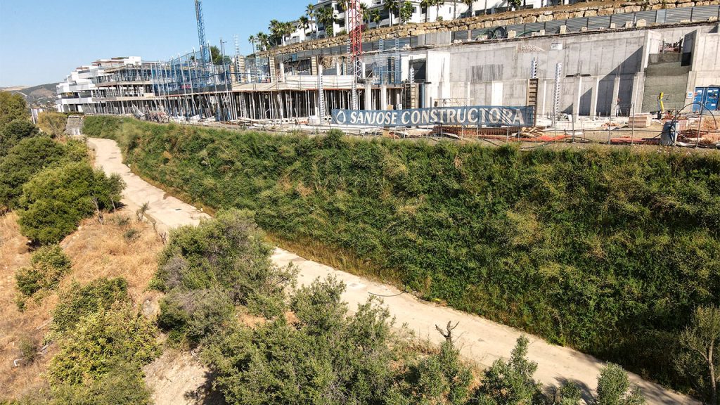 Muro verde en Mirador de Estepona